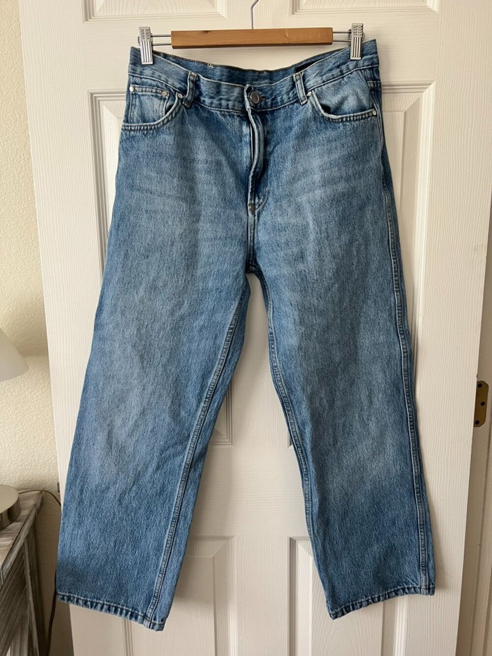 Zara Baggy High Rise Cropped Jeans Size 6 Light Wash Relaxed Denim